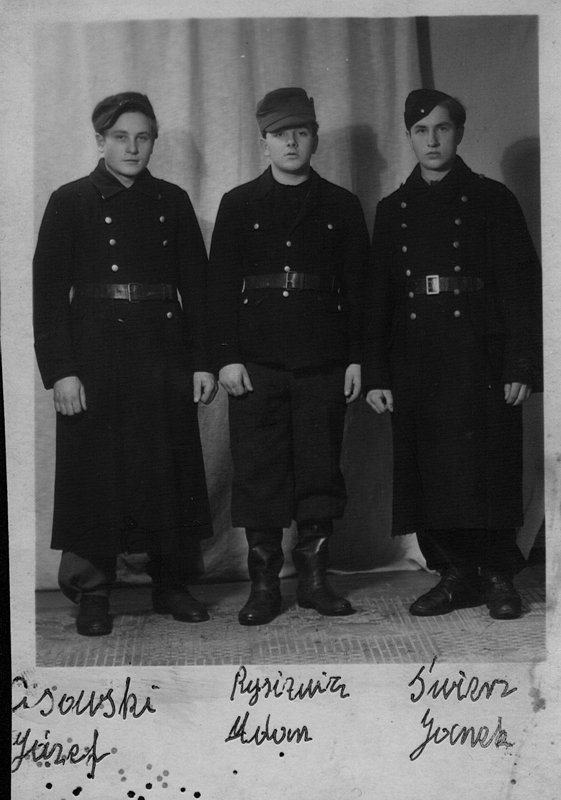 Trzej polscy robotnicy przymusowi pracujący podczas II wojny światowej w Lillehammer. (Własność: S. Kropiowski)